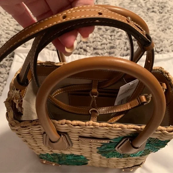 Michael Kors Bag - Picture 3 of 15